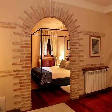 Real Monasterio De San Zoilo 4*
