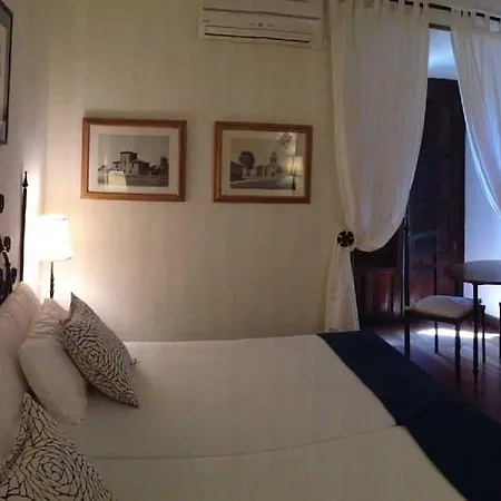 Real Monasterio De San Zoilo Otel