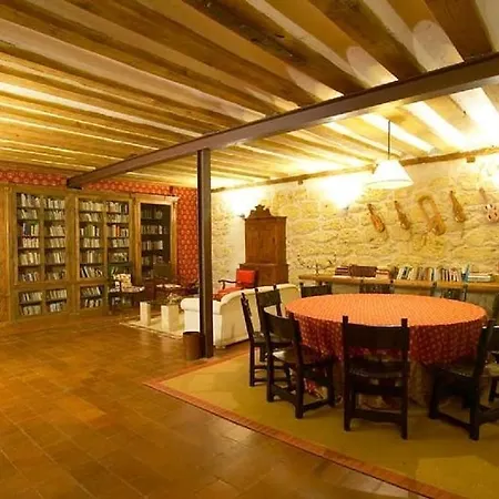 Real Monasterio De San Zoilo 4* 卡里翁德洛斯孔德斯