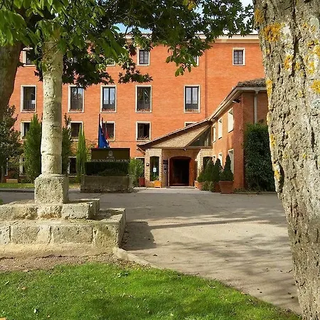 Real Monasterio De San Zoilo 4*