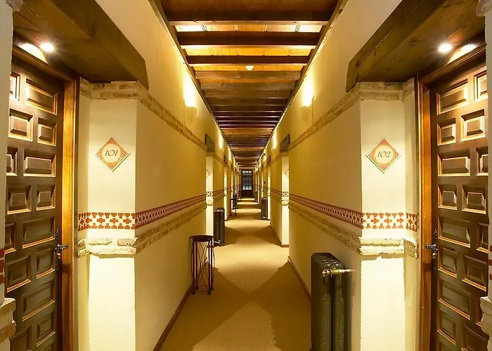 Real Monasterio De San Zoilo 4*