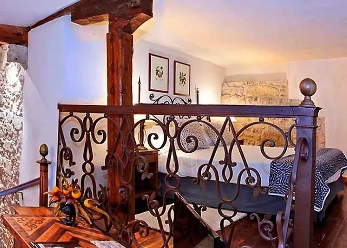 호텔 Real Monasterio De San Zoilo